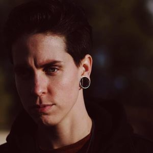 Meet your Posher, Caitlyn